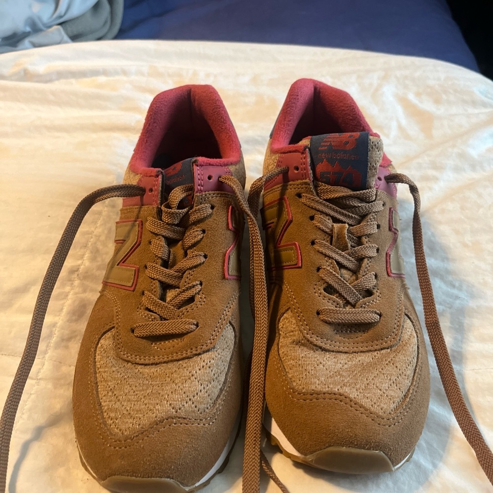 New Balance 574 Camel, Burgundy and Navy
